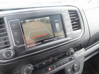 Toyota ProAce Verso 2.0D DubbelCab 2xSchuifdeur 6-Zits Airco Navi Camera StoelVerwarming CruiseControl....... picture 16