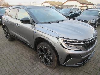 Damaged car Renault Austral ESPRIT ALPINE E-Tech 200 Full-Hybrid   4-Control  Harman/Kardon Sound....... 2023/12