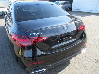 Mercedes C-klasse C 300e Aut.PluginHybrid  AMG-LINE NightPack Leer Navi Cam LuchtVering StoelVerwarming picture 17