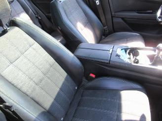 Renault Austral 1.2T 130pk MildHybrid TECHNO Climatronic HalfLeer Panorama-D Navi 360Cam ...... picture 19
