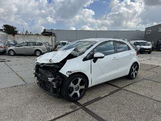 škoda osobní automobily Kia Rio 1.2 CVVT ExecutiveLine 2015/8