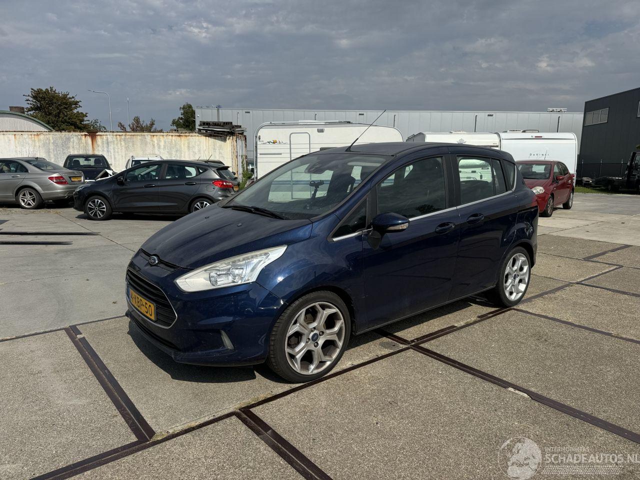 Ford B-Max 1.0 Ecoboost Titanium