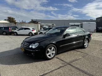 Schadeauto Mercedes CLK 220 CDI COUPE Eleg. 2009/1