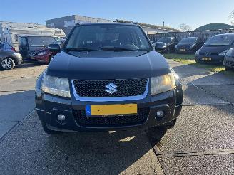 Suzuki Grand-vitara 2.4 Exclusive 4X4 picture 13