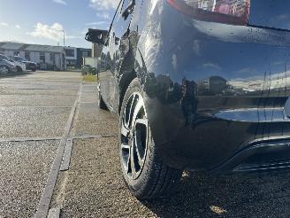 Peugeot 108 1.0 e-VTI ALLURE picture 20