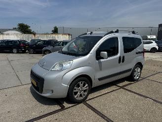krockskadad bil auto Fiat Qubo 1.4 Dynamic 2013/1