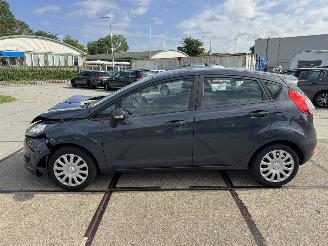 Ford Fiesta 1.0 Style 5 drs picture 18