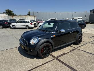Unfallwagen Mini One 1.4 Anniversary MKII 2010/1