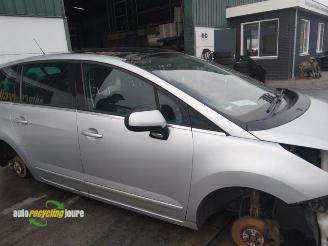 Peugeot 5008 5008 I (0A/0E), MPV, 2009 / 2017 1.6 THP 16V picture 4