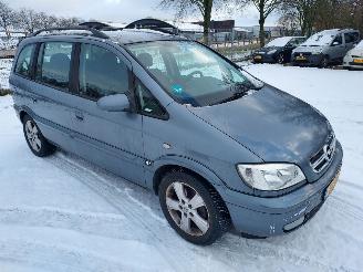 škoda osobní automobily Opel Zafira 7 persoons AUTOMAAT 2004/3
