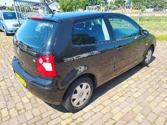 Volkswagen Polo 1.4 AUTOMAAT + Apk picture 4