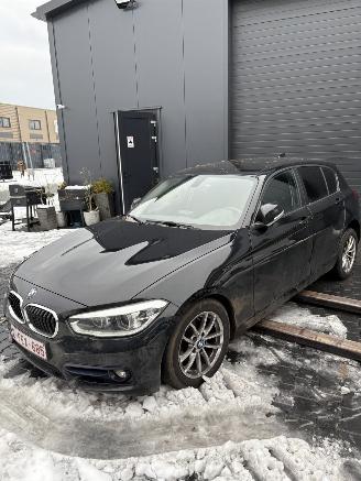 Voiture accidenté BMW 1-serie F20 2018/10
