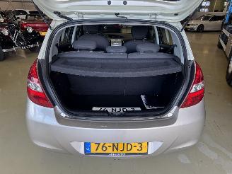 Hyundai I-20 1.2 57Kw picture 15