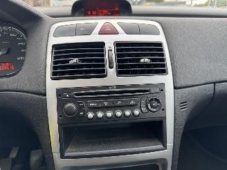 Peugeot 308 SW 1.6 HDi 80Kw AIRCO picture 21