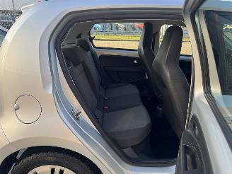 Volkswagen Up! 1.0 44Kw Airco Navi picture 19