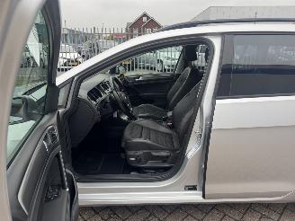 Volkswagen Golf 1.6 TDI DSG Highline picture 9