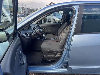 Renault Grand-scenic 1.4 96kw 7 persoons Navi - Clima picture 10