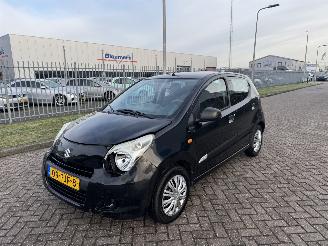 Schadeauto Suzuki Alto 1.0 50 kw 2011/2