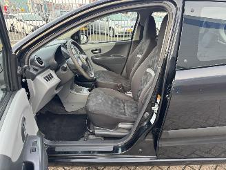 Suzuki Alto 1.0 50 kw picture 15