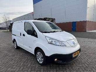 Schade bestelwagen Nissan E-NV200 Optima 40kWh  AIRCO 2020/12