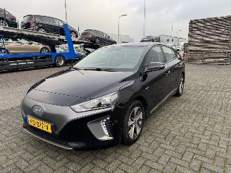 Schadeauto Hyundai Ioniq EV  Clima - Navi 2018/3