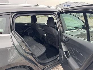 Ford Focus 1.0 EcoBoost 74Kw picture 14