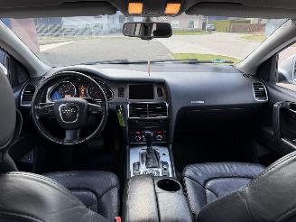 Audi Q7 4.2 V8 quattro 5+2 picture 16