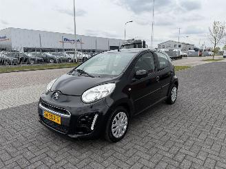 Vaurioauto  passenger cars Citroën C1 1.0 Collection 50kw AIRCO 2012/10