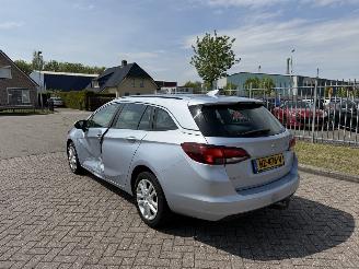 Opel Astra 1.6 CDTi  Clima - Navi - Euro6 picture 6