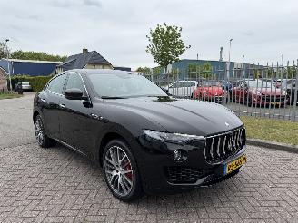 Coche accidentado Maserati Levante 3.0 V6 S AWD GranLusso 2016/9