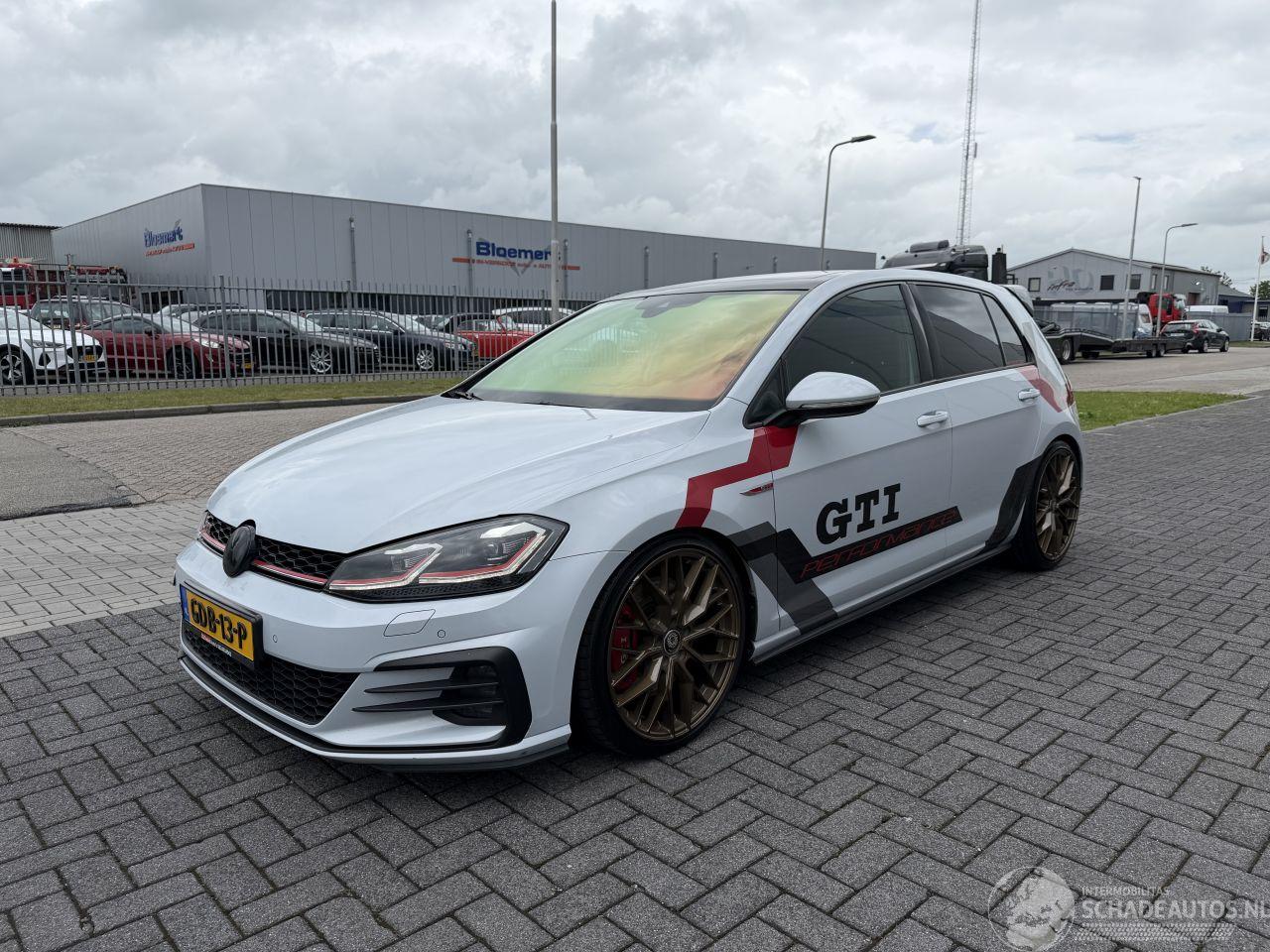 Volkswagen Golf 2.0 GTI Performance 245PK