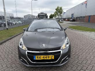 Peugeot 208 1.6 HDI 74Kw Navi - Airco picture 8