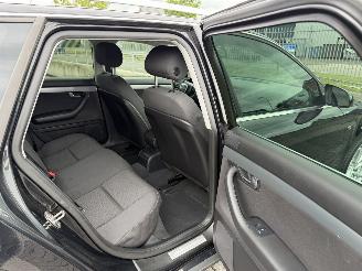 Audi A4 2.0 96kw Clima picture 16