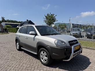 uszkodzony samochody osobowe Hyundai Tucson 2.0 Style 104Kw  CLIMA 2006/12