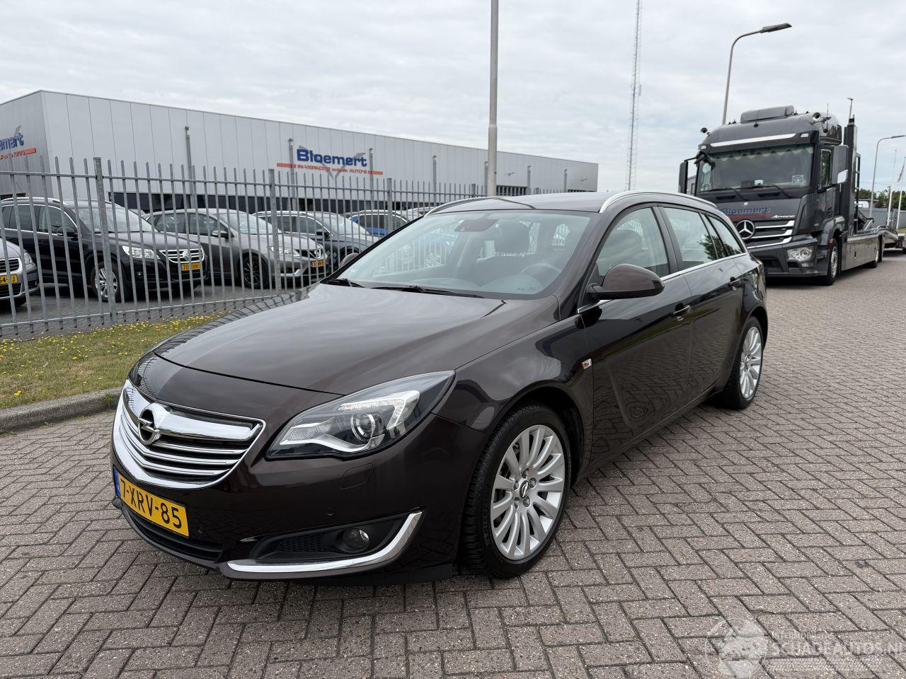 Opel Insignia 1.4 T  140Pk Clima - Navi