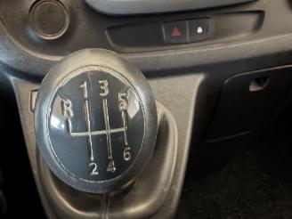 Renault Trafic 1.6 DCI 88Kw AIRCO picture 18