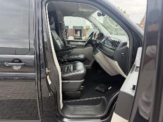 Volkswagen Transporter 2.0 TDI DC Highline 2x schuifdeur picture 18