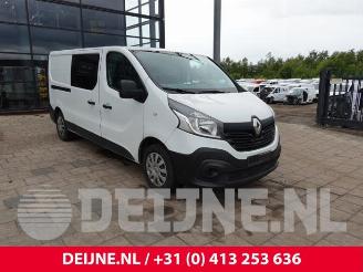 Vrakbiler auto Renault Trafic Trafic (1FL/2FL/3FL/4FL), Van, 2014 1.6 dCi 120 Twin Turbo 2016/10