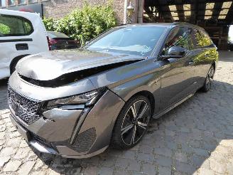 krockskadad bil auto Peugeot 308 SW GT 2023/2
