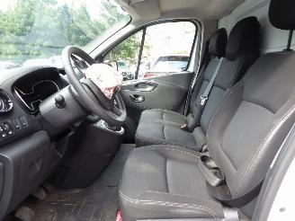 Renault Trafic Grand Confort picture 9