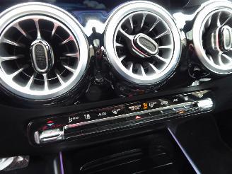 Mercedes EQA 250+ picture 19