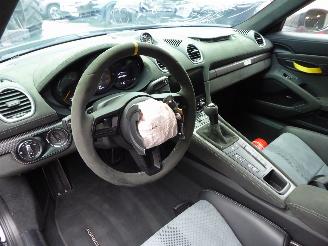 Porsche Cayman 718 GT4 RS picture 18