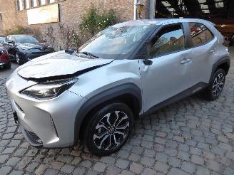 Schadeauto Toyota Yaris Cross Hybrid 2023/1