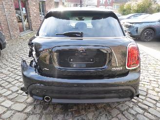 Mini Cooper Essential picture 7
