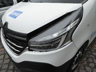 Renault Trafic Grand Confort picture 10