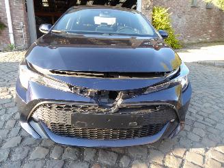 Toyota Corolla Hybrid picture 2