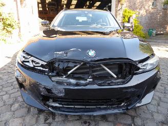 BMW 3-serie Touring 318 d picture 2