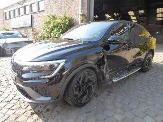 damaged passenger cars Renault Arkana Esprit Alpine 2024/2