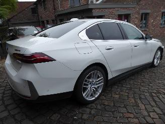 BMW i5 40 eDrive picture 6