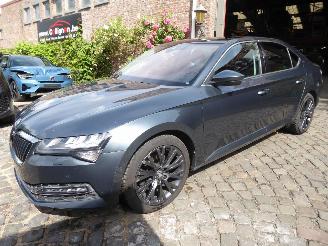 Damaged car Skoda Superb Style 2020/6